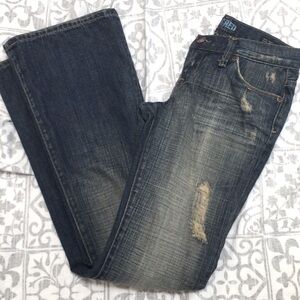 👖Sacred Blue Candice flared Junior jeans. Size 2/4